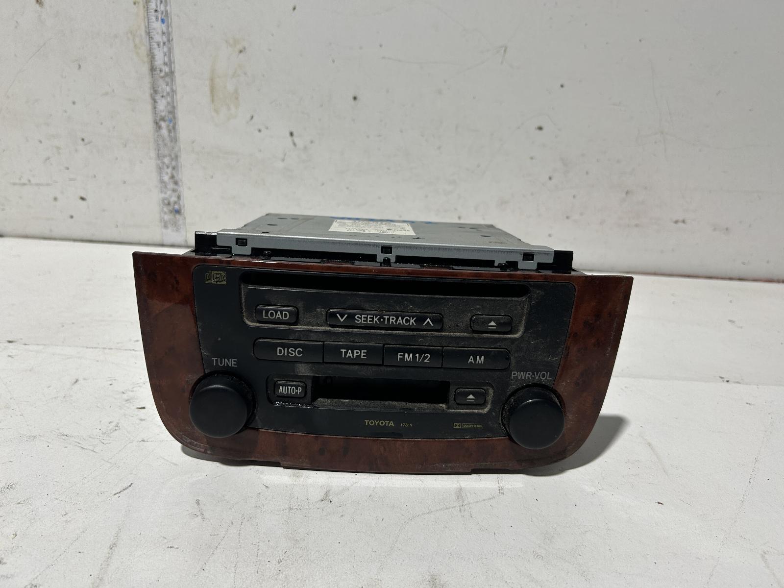 View Auto part Radio/Cd/Dvd/Sat/Tv Toyota Kluger 2005
