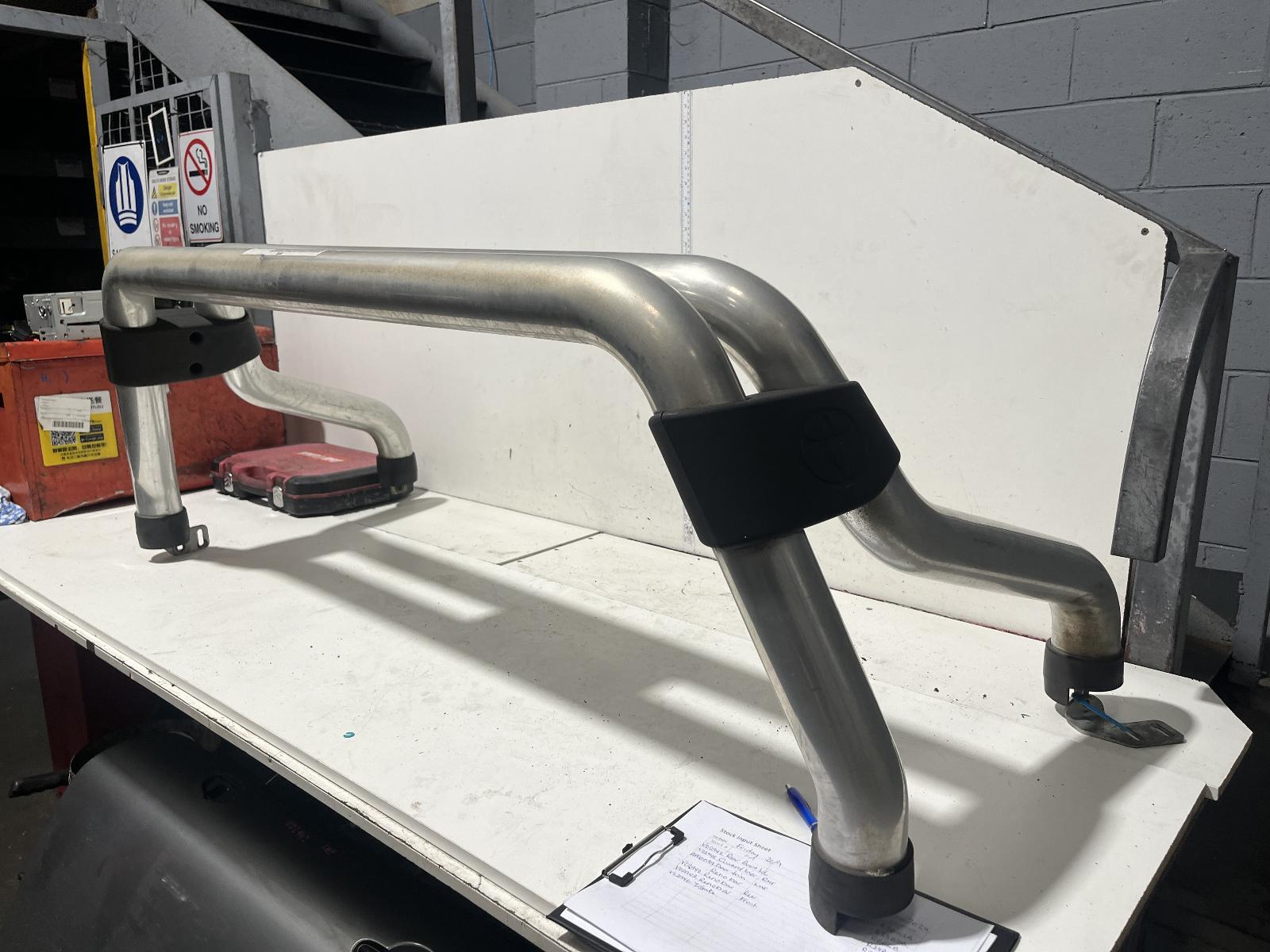 View Auto part Sports Bar Toyota Hilux 2011