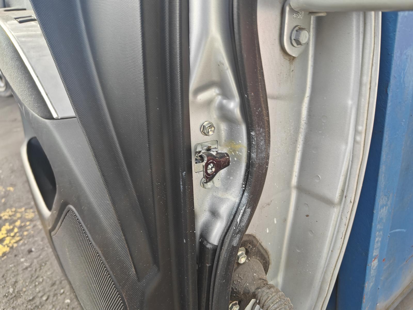 View Auto part Door Hinge/Runner Toyota Tarago 2014