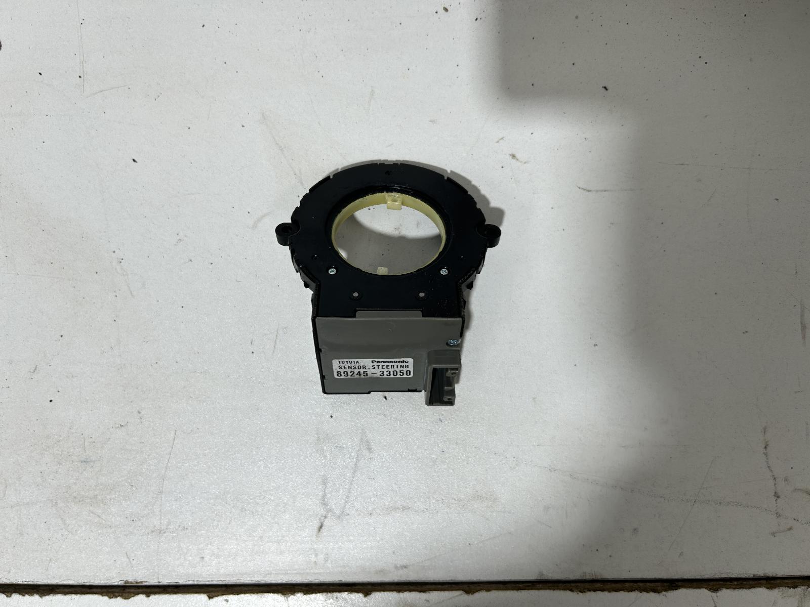 View Auto part Airbag Module/Sensor Toyota Tarago 2014