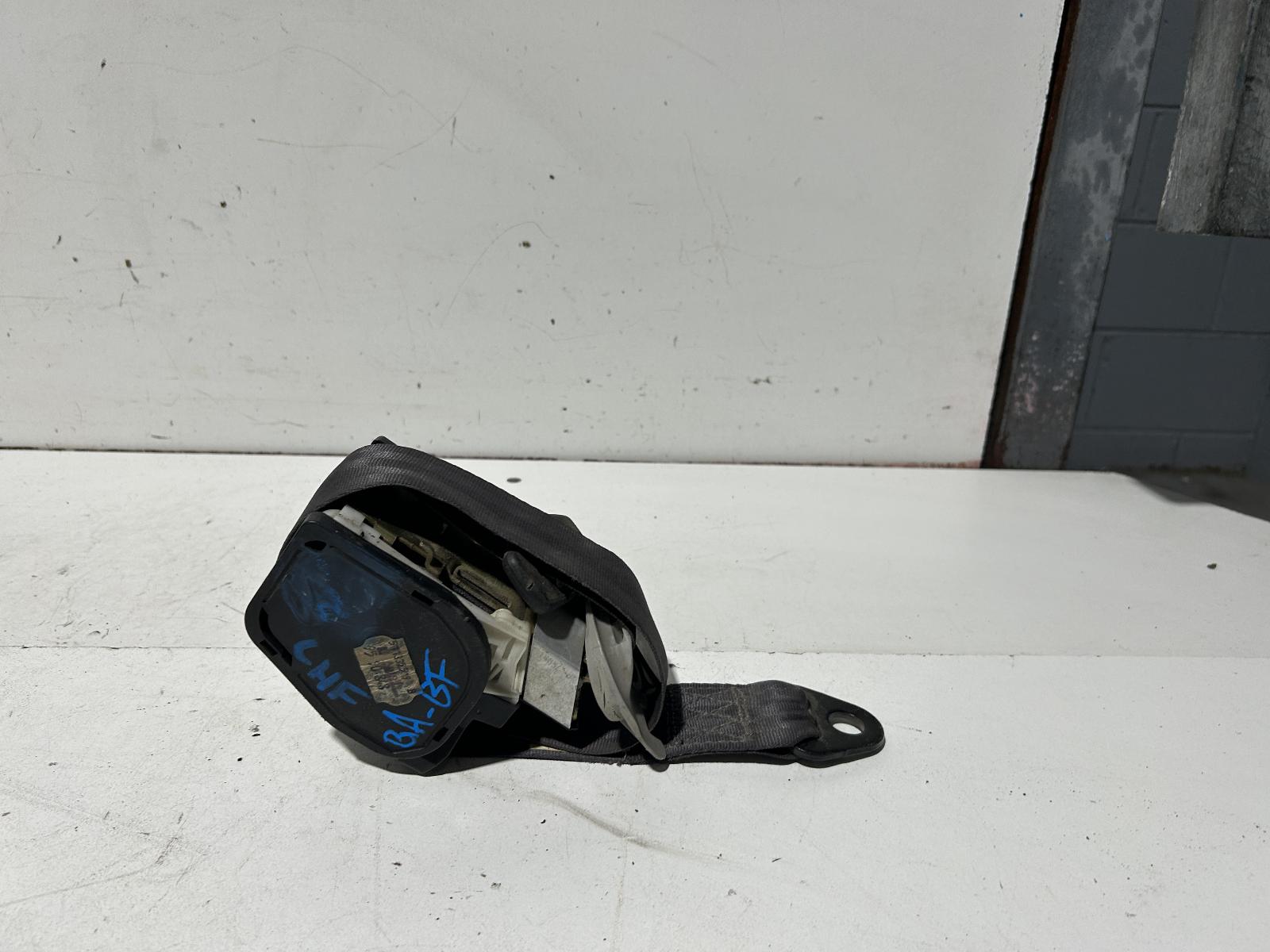 View Auto part Seatbelt/Stalk Ford Falcon 2003