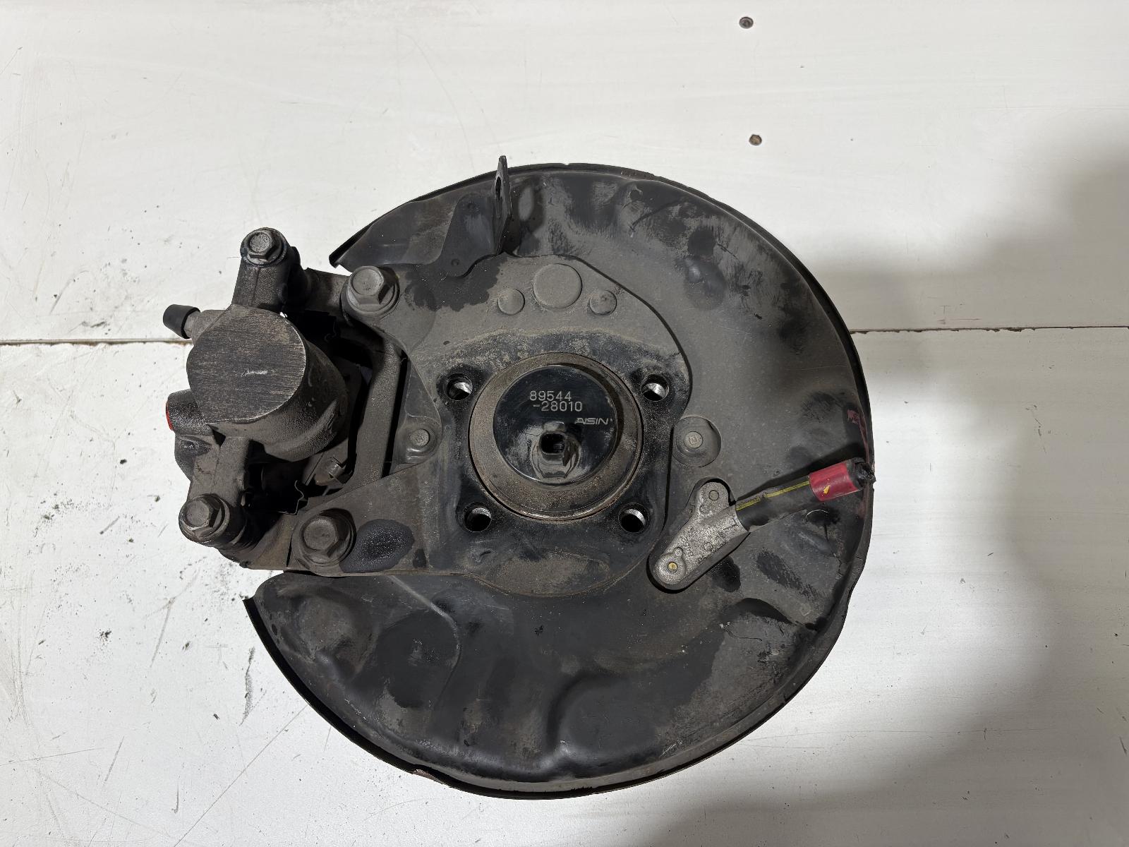 View Auto part Caliper Toyota Tarago 2014