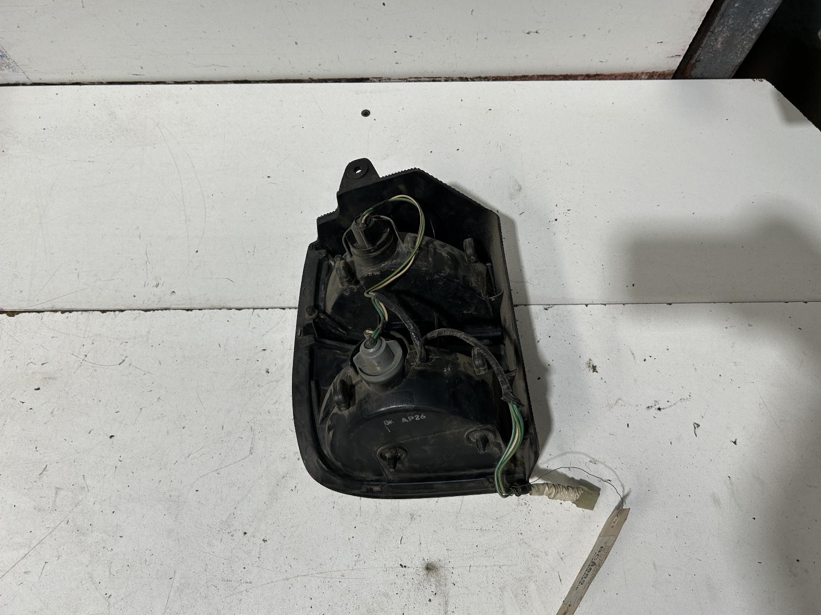 View Auto part Right Taillight Toyota Camry 1990