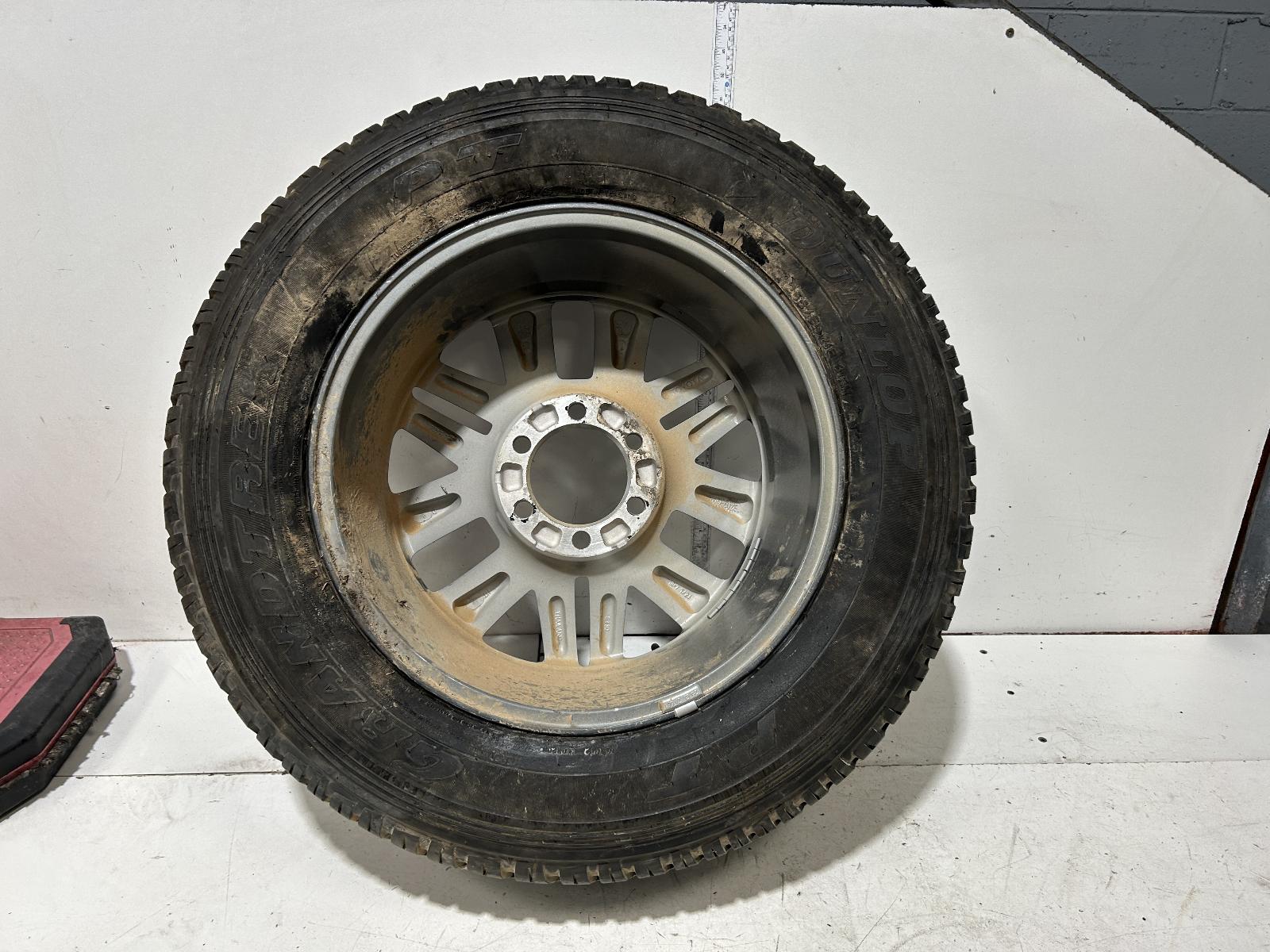 View Auto part Wheel Mag Toyota Hilux 2016