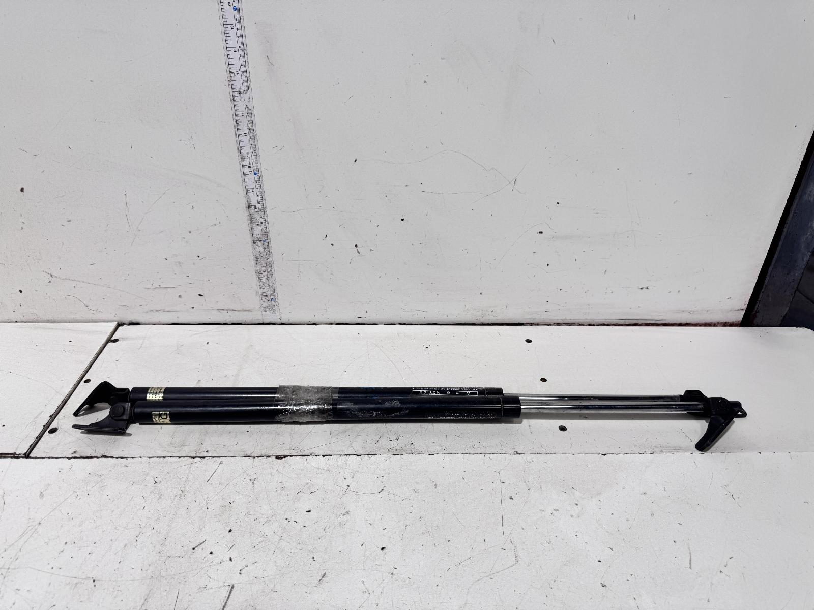 View Auto part Hatch Strut Toyota Hiace 2003