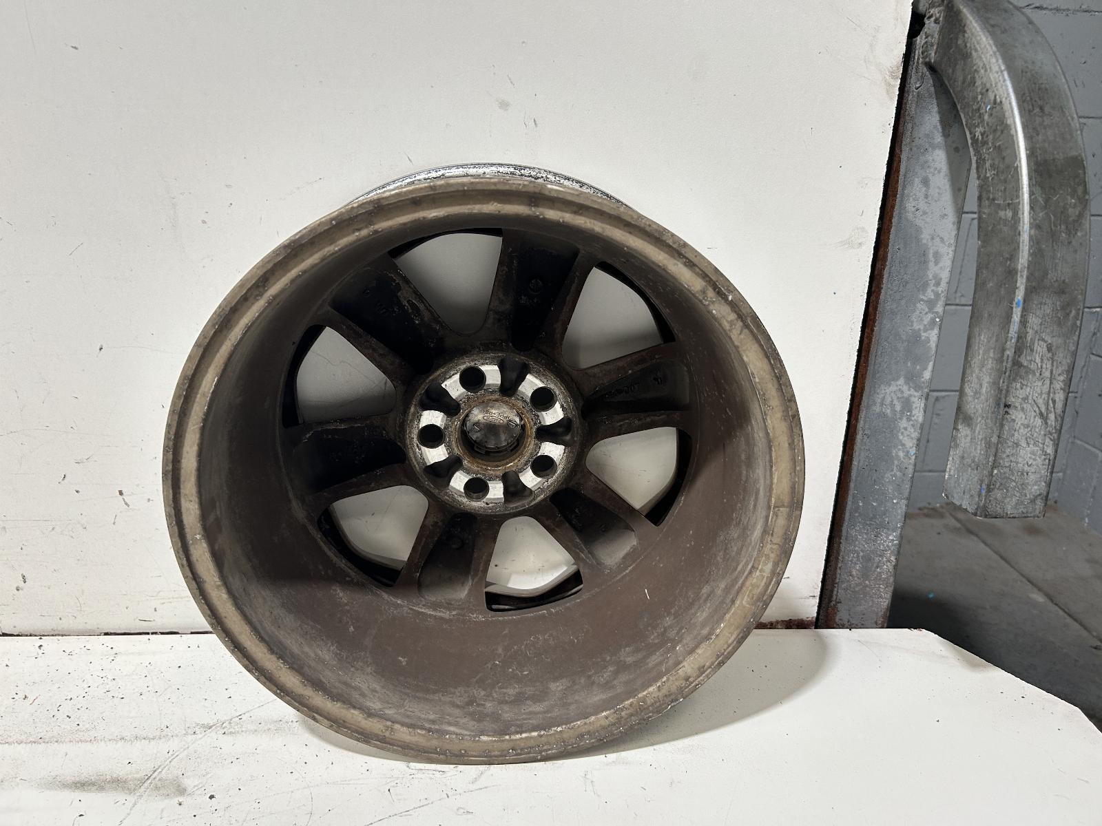 View Auto part Wheel Mag Toyota Prius 2005