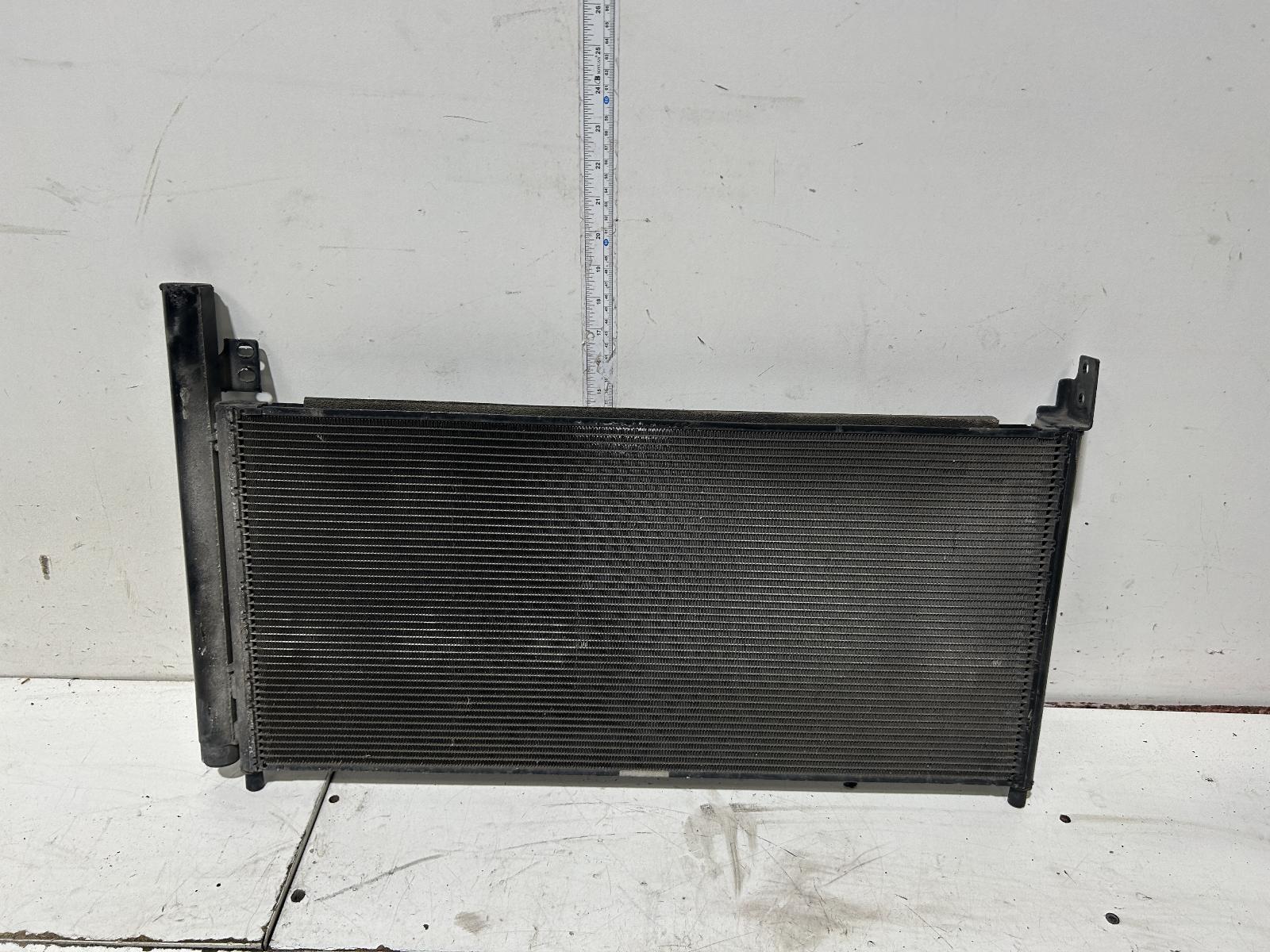 View Auto part A/C Condenser Lexus Ct200h 2012