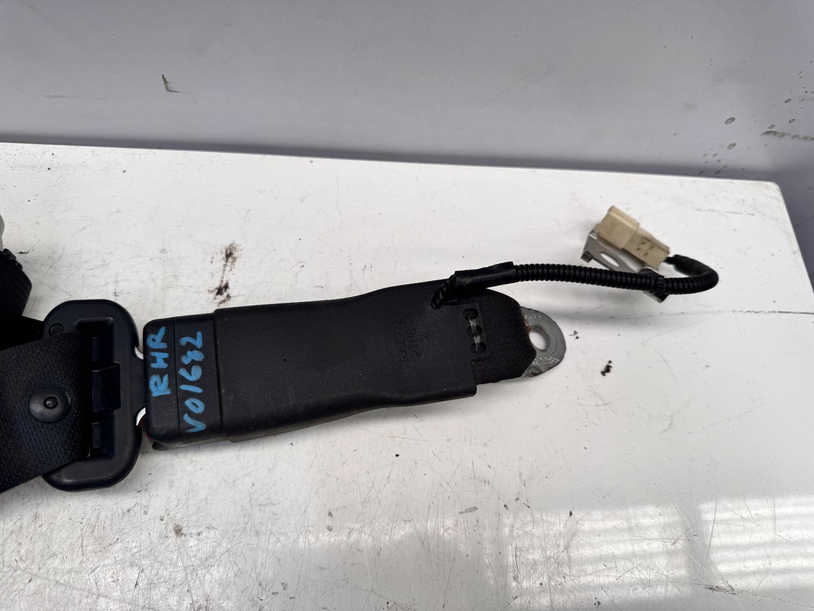 View Auto part Seatbelt/Stalk Toyota Corolla 2015