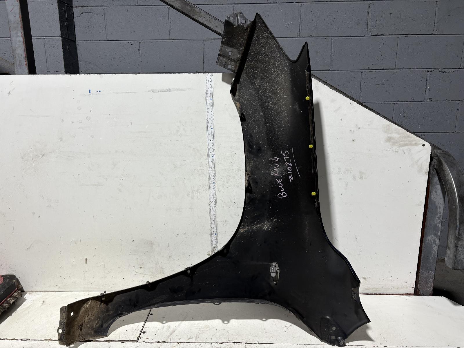 View Auto part Right Guard Toyota Rav4 2007