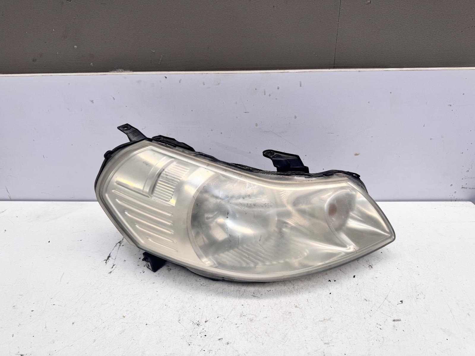 View Auto part Right Headlamp Suzuki Sx4 2007