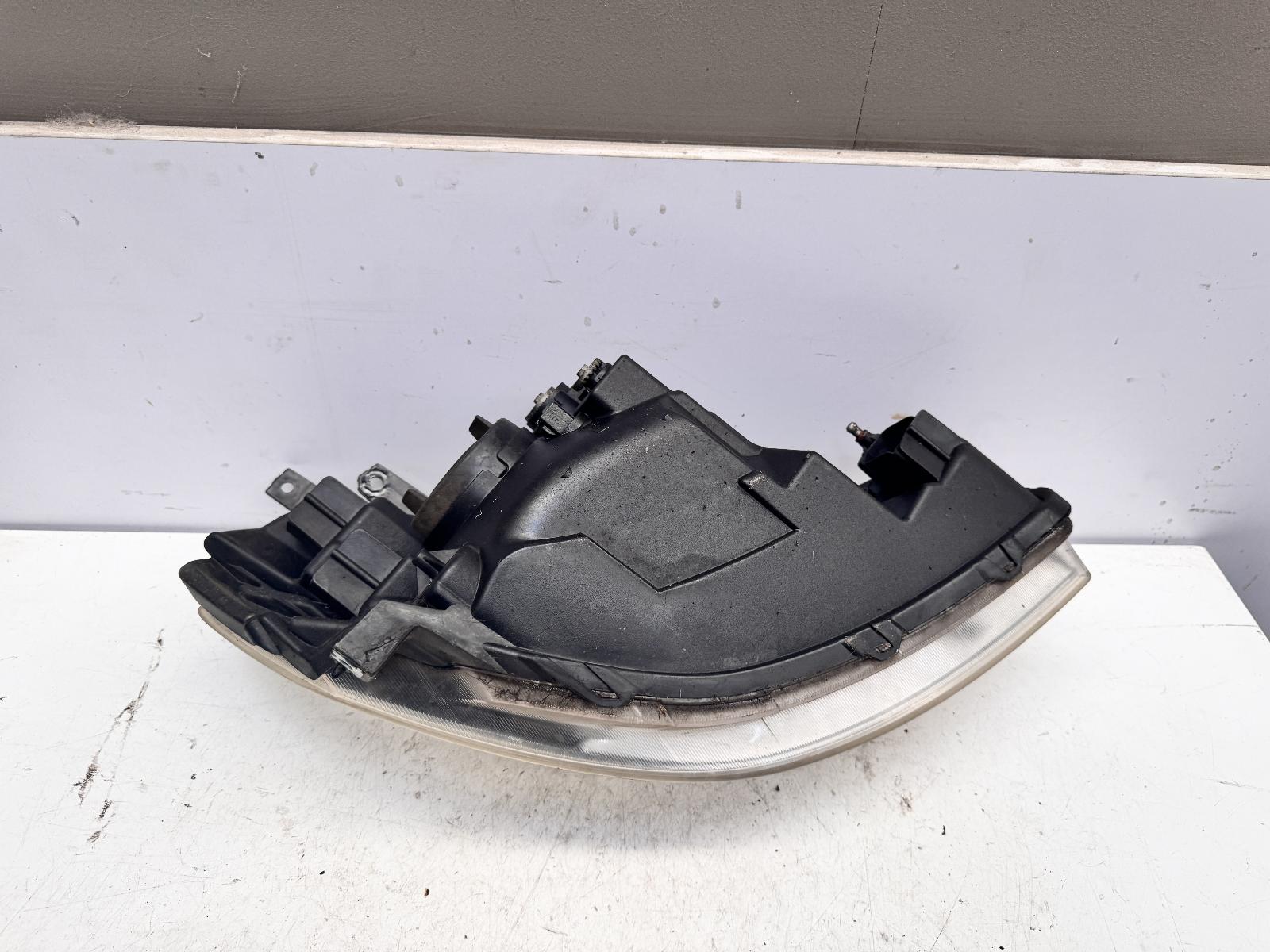 View Auto part Left Headlamp Suzuki Sx4 2007