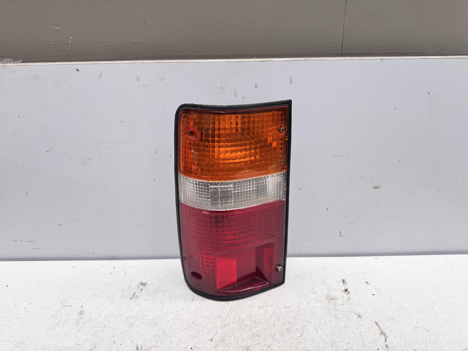 View Auto part Left Taillight Toyota Hilux 1990
