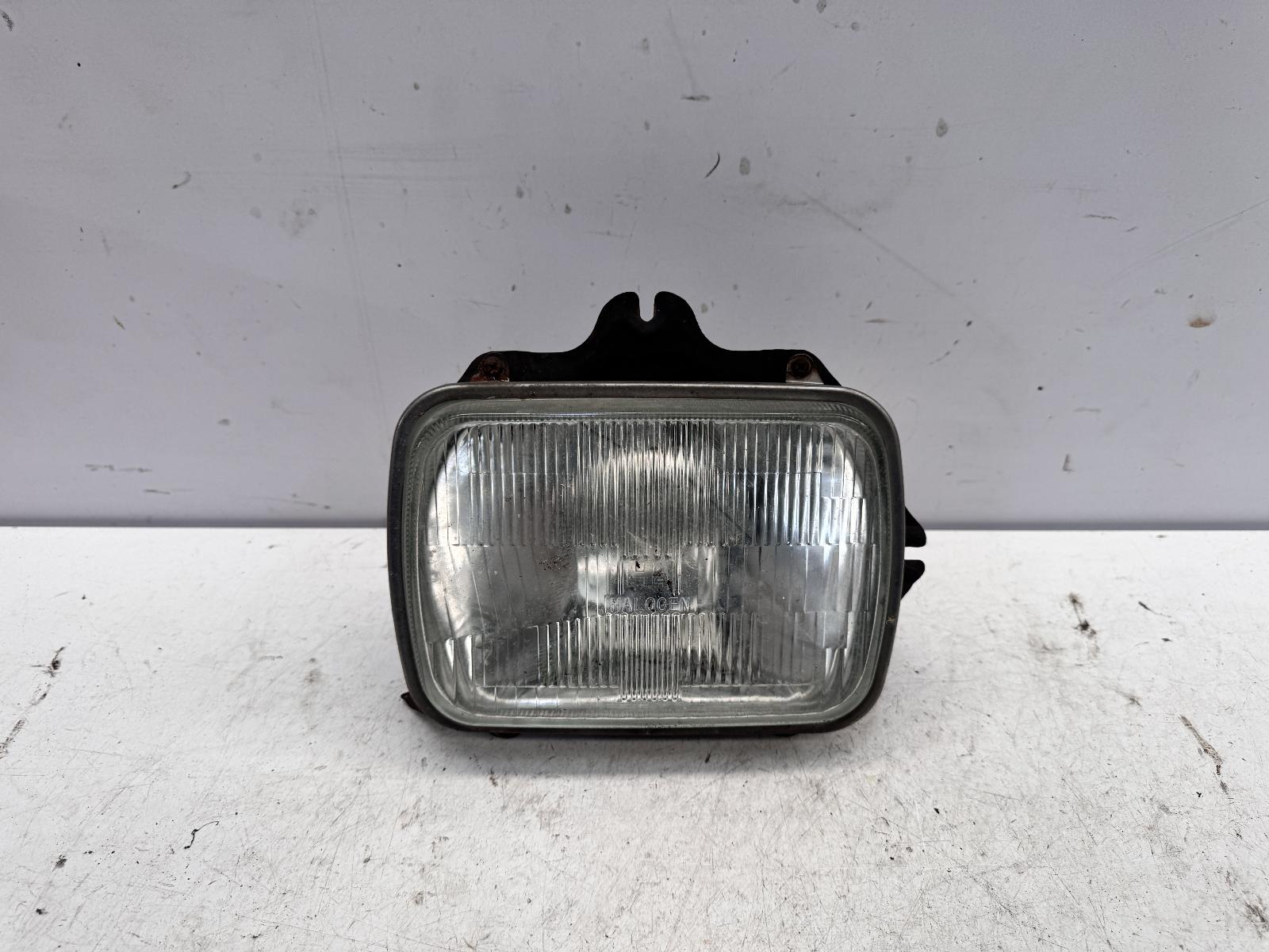 View Auto part Right Headlamp Toyota Hilux 1990