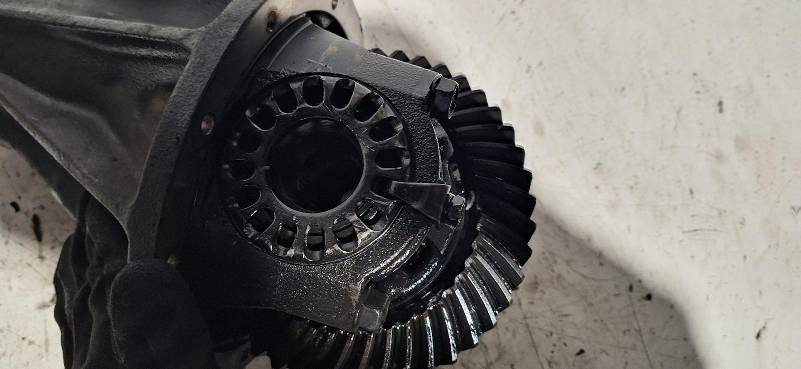 View Auto part Differential Centre Toyota Prado 2004