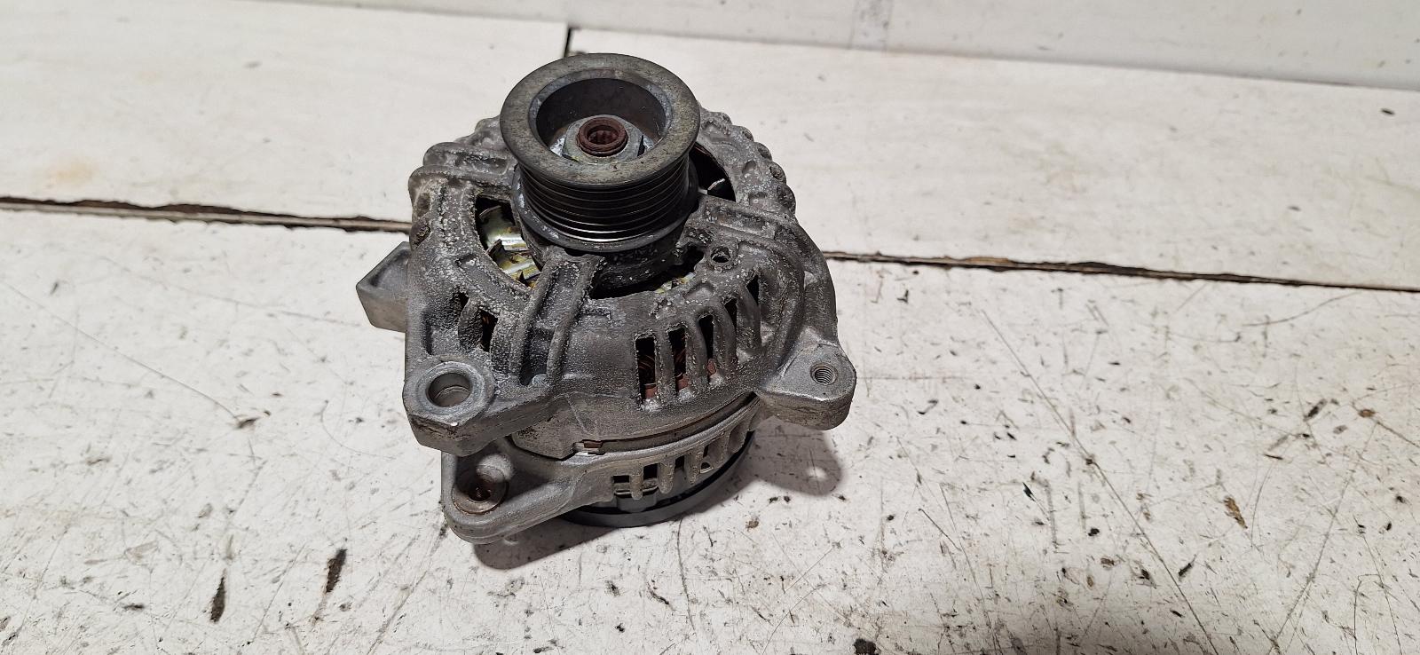 View Auto part Alternator Toyota Camry 2005