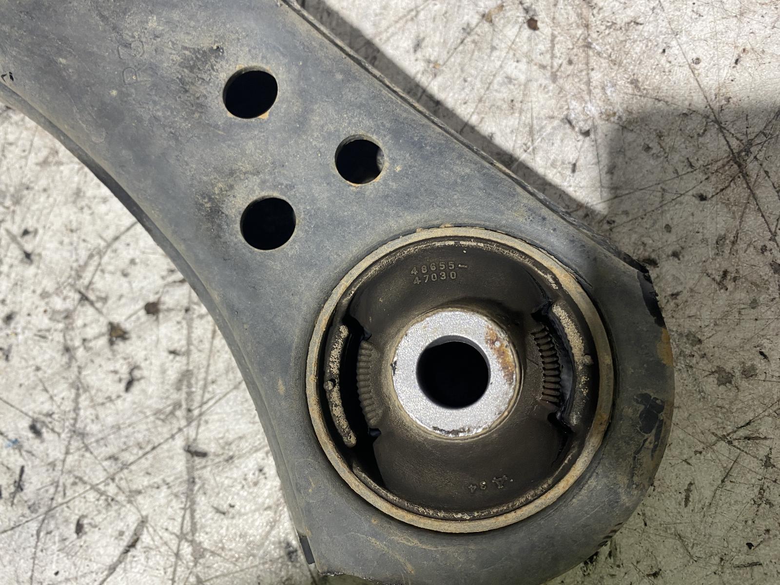 View Auto part Right Front Lower Control Arm Toyota Corolla 2022