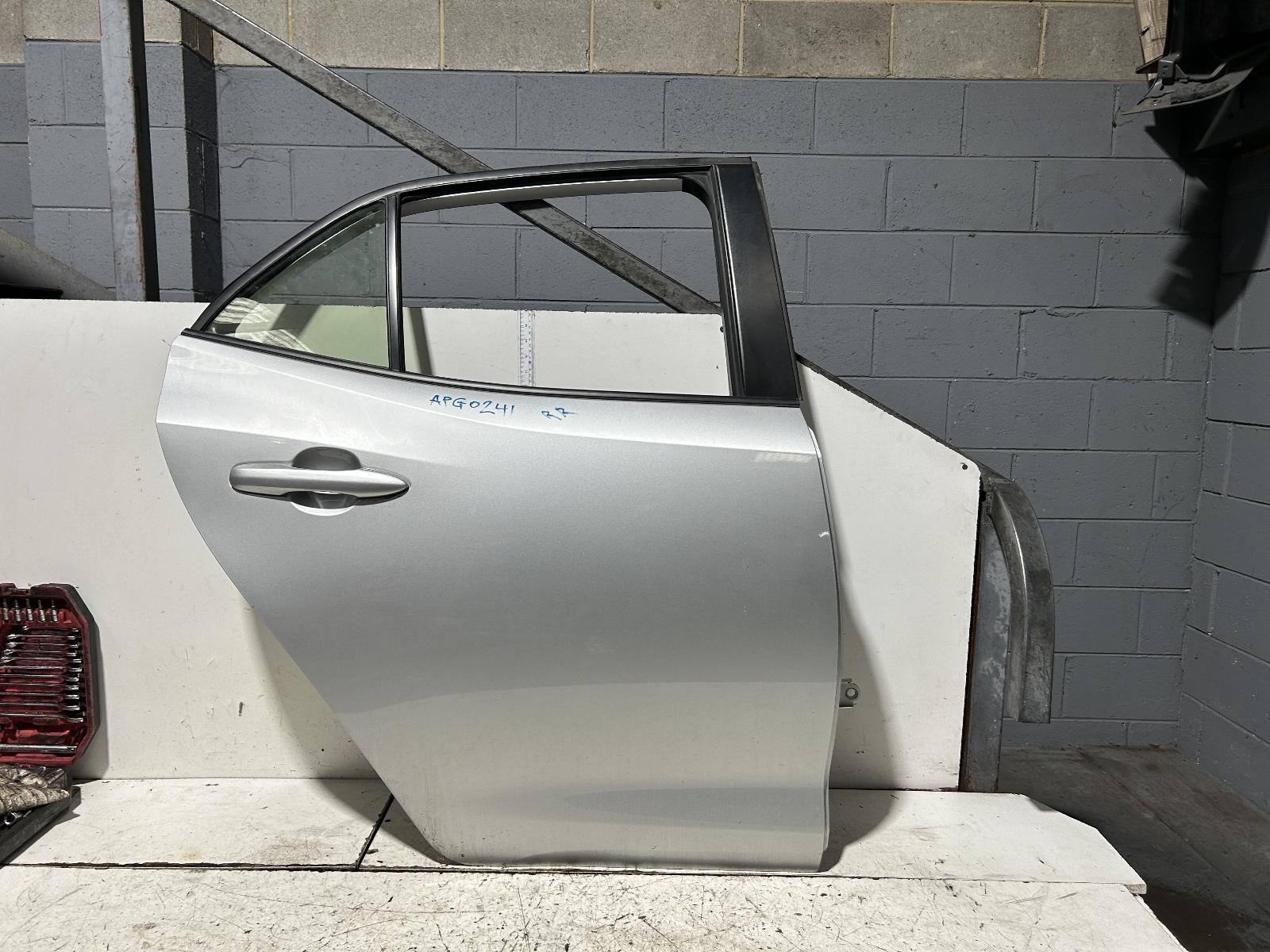 View Auto part Door/Boot/Gate Lock Toyota Corolla 2022