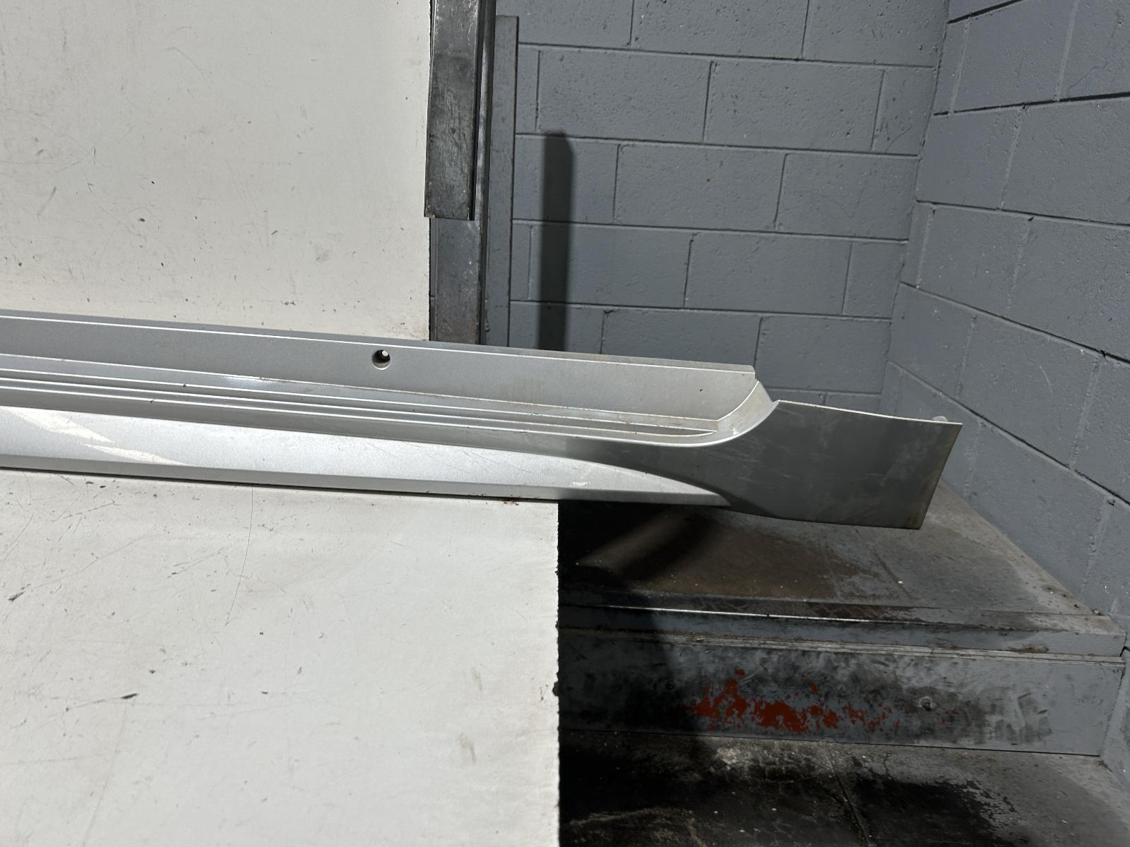 View Auto part Side Step/Skirt Toyota Corolla 2022