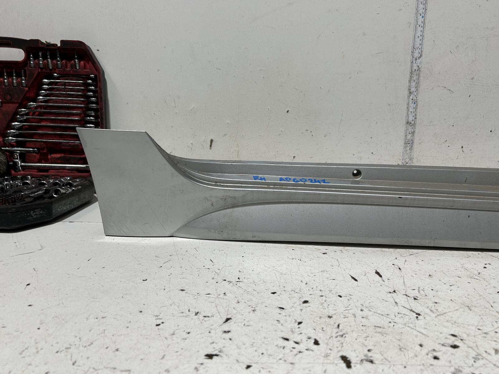 View Auto part Side Step/Skirt Toyota Corolla 2022