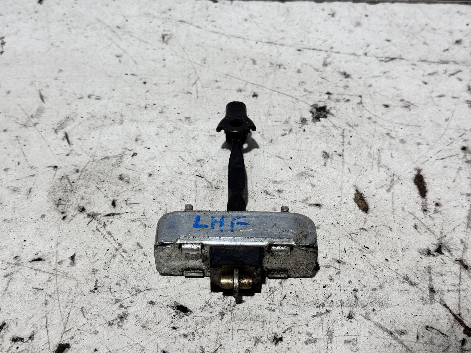 View Auto part Door Hinge/Runner Toyota Prado 2004
