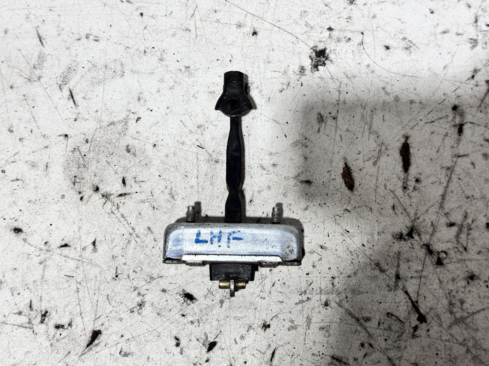 View Auto part Door Hinge/Runner Toyota Prado 2004