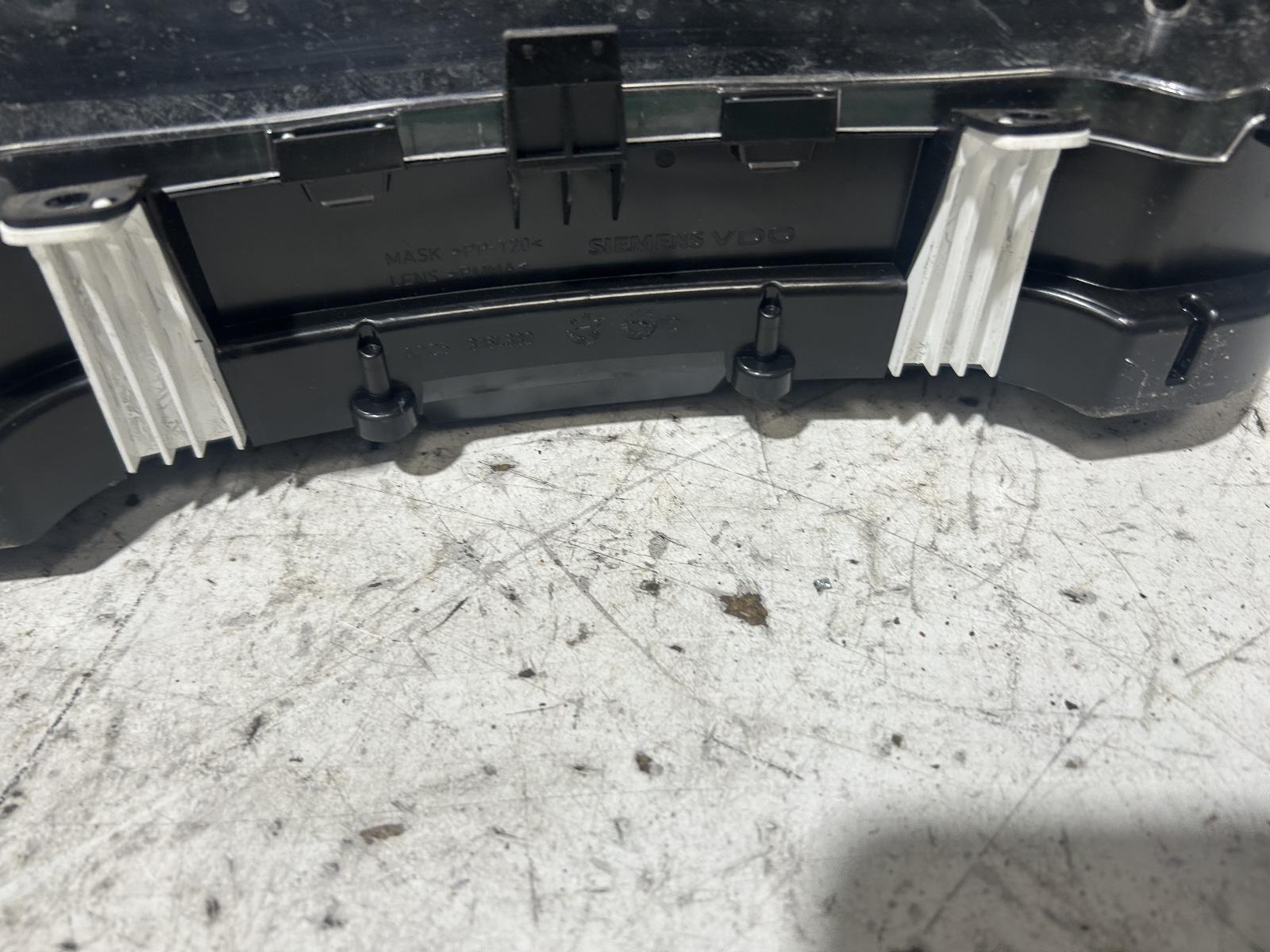 View Auto part Instrument Cluster Toyota Corolla 2010