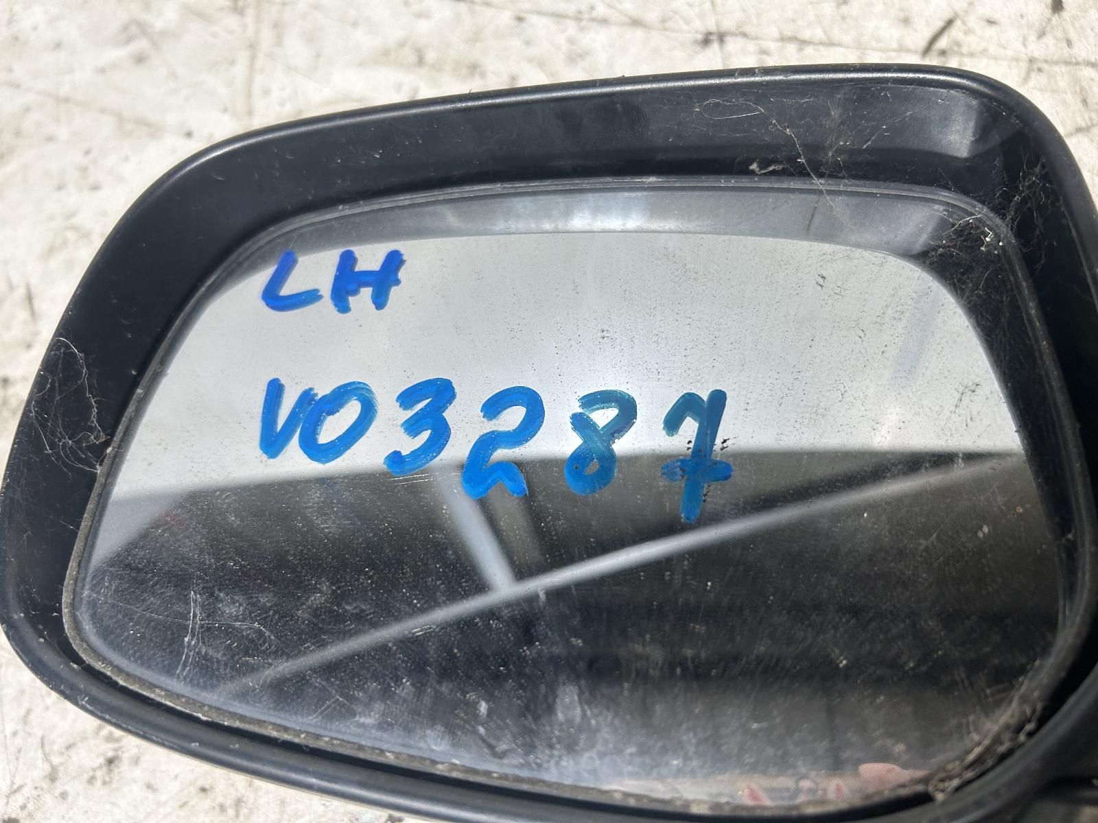 View Auto part Left Door Mirror Toyota Corolla 2010