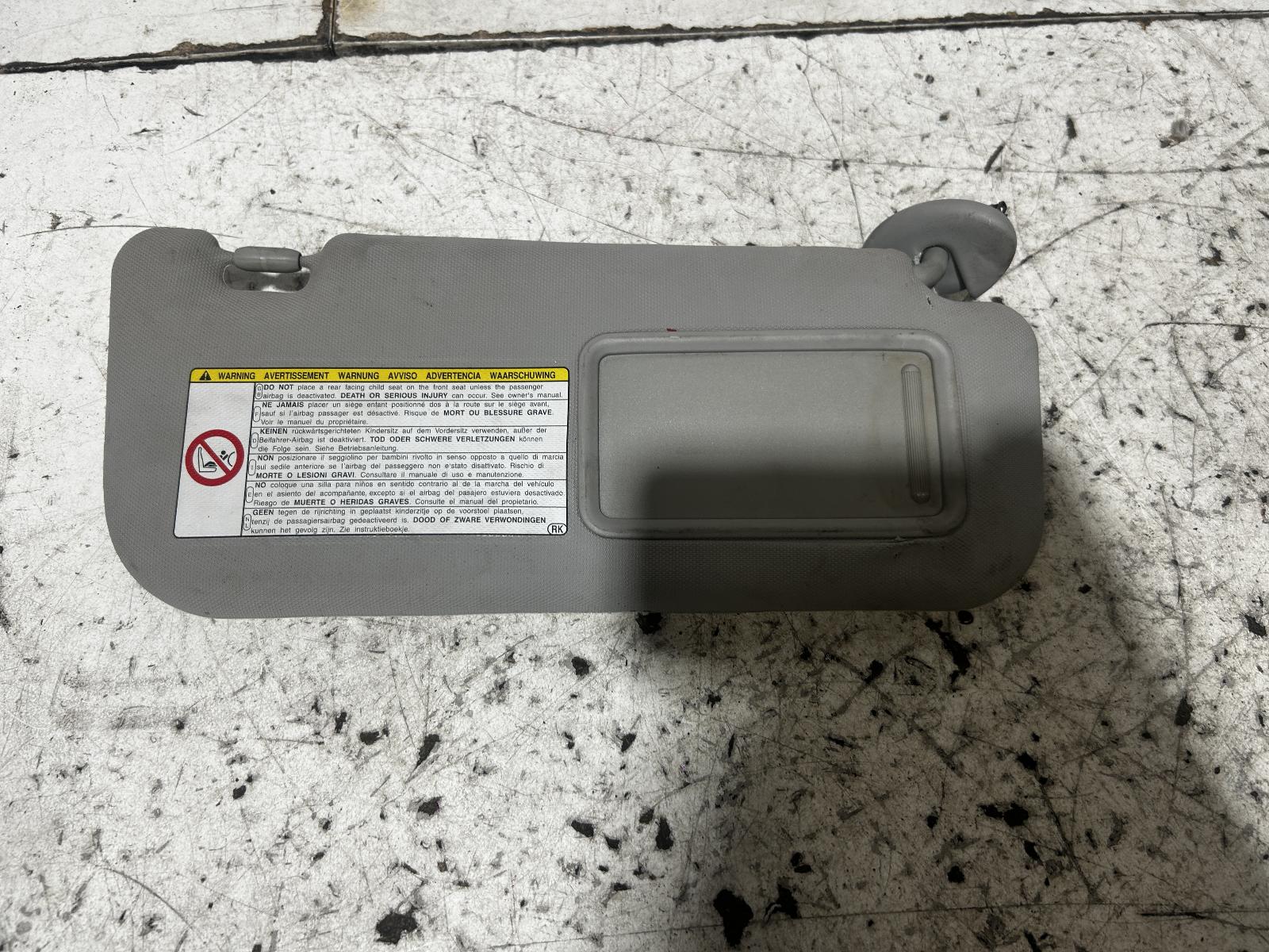 View Auto part Sunvisor Toyota Corolla 2010
