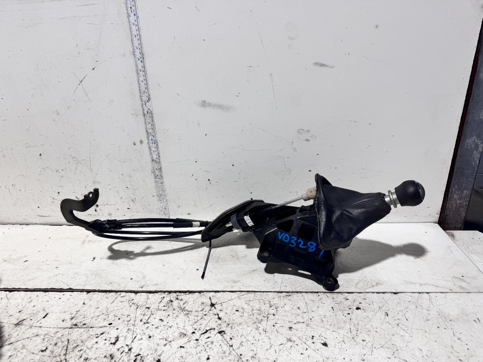 View Auto part Gear Stick/Shifter Toyota Corolla 2010