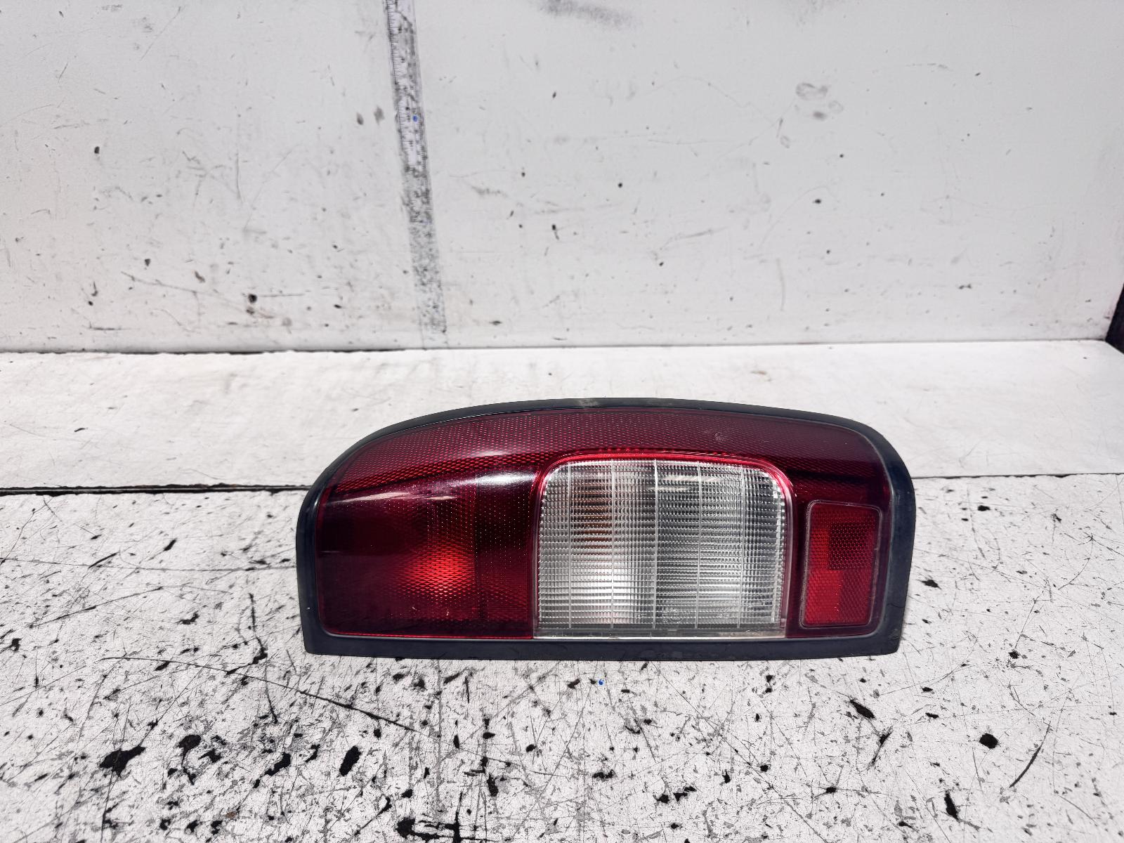 View Auto part Right Taillight Nissan Navara 2004