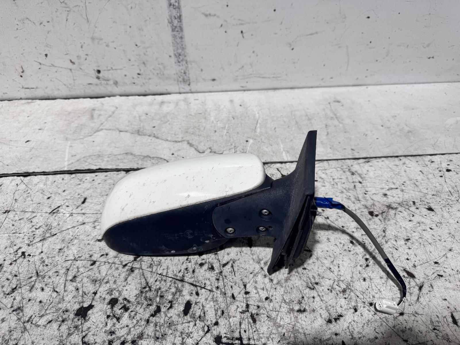 View Auto part Right Door Mirror Toyota Yaris 2007