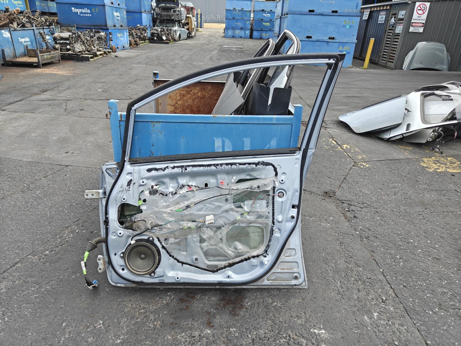2010 Toyota Corolla Door/Boot/Gate Lock View Auto part Door/Boot/Gate Lock Toyota Corolla 2010