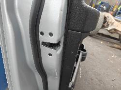 View Auto part Door/Boot/Gate Lock Land Rover Discovery 2009