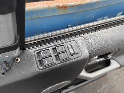 View Auto part Right Front Window Reg/Motor Land Rover Discovery 2009