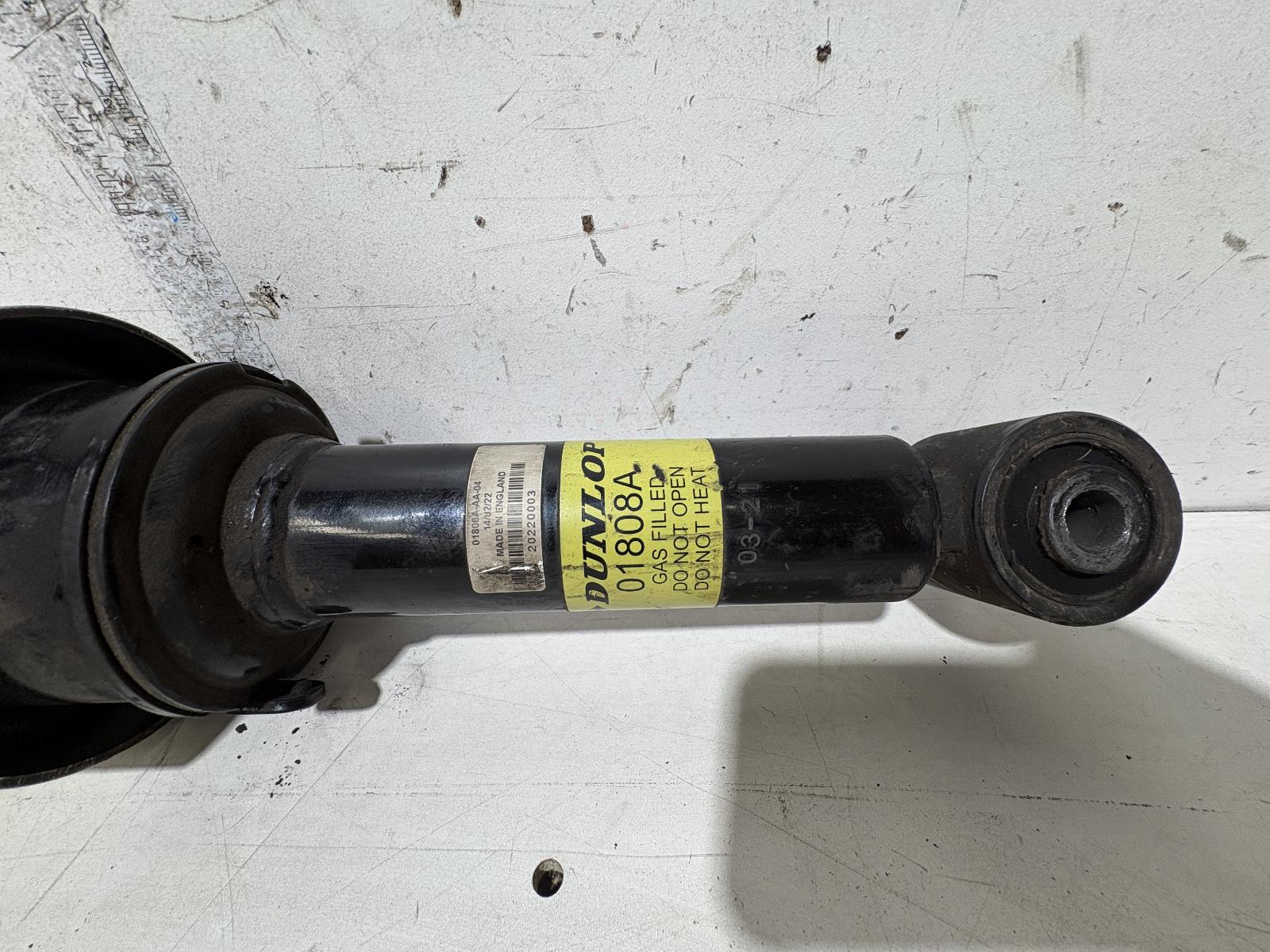 View Auto part Right Front Strut Land Rover Discovery 2009
