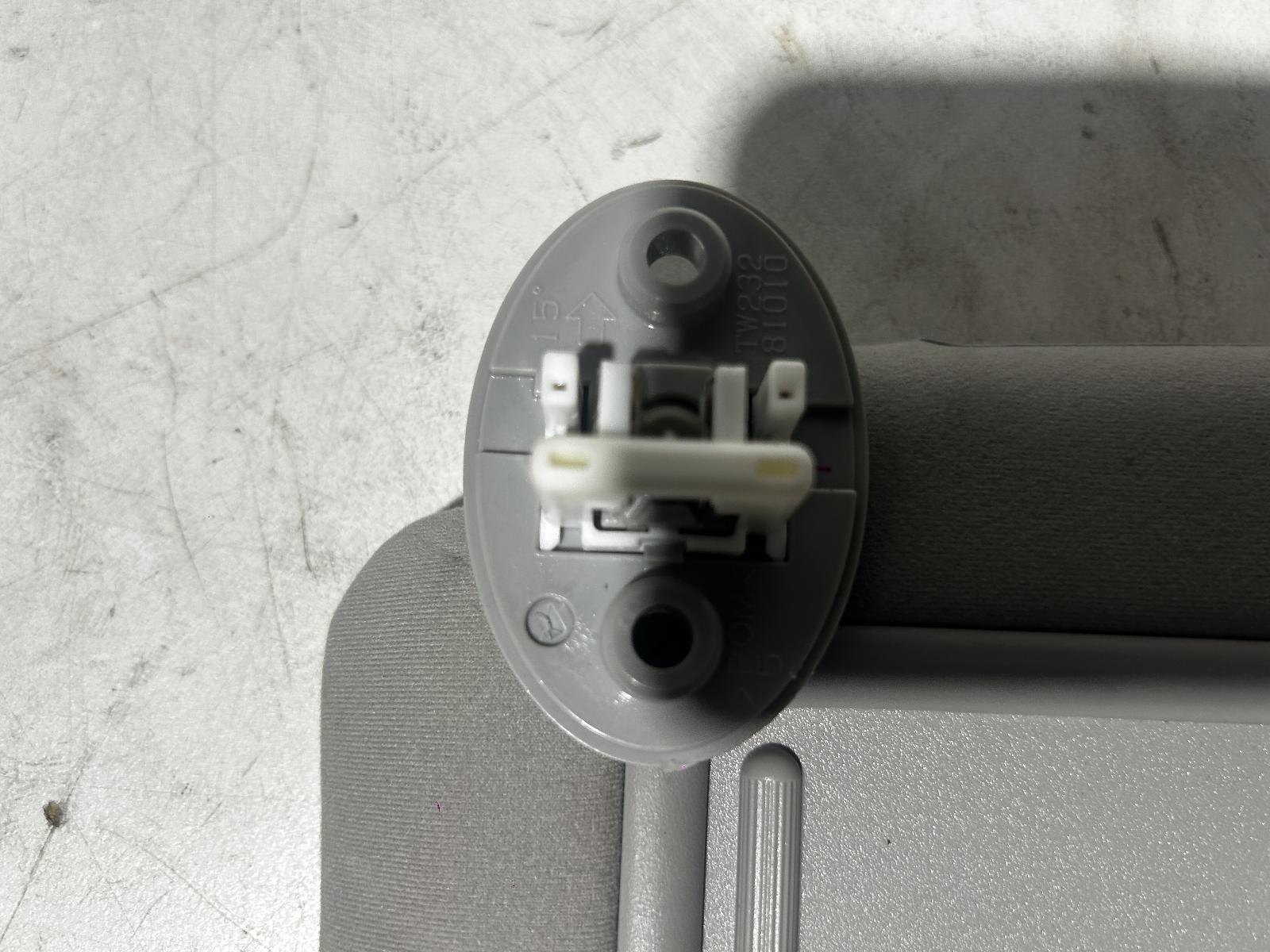 View Auto part Sunvisor Lexus Is Series 2015