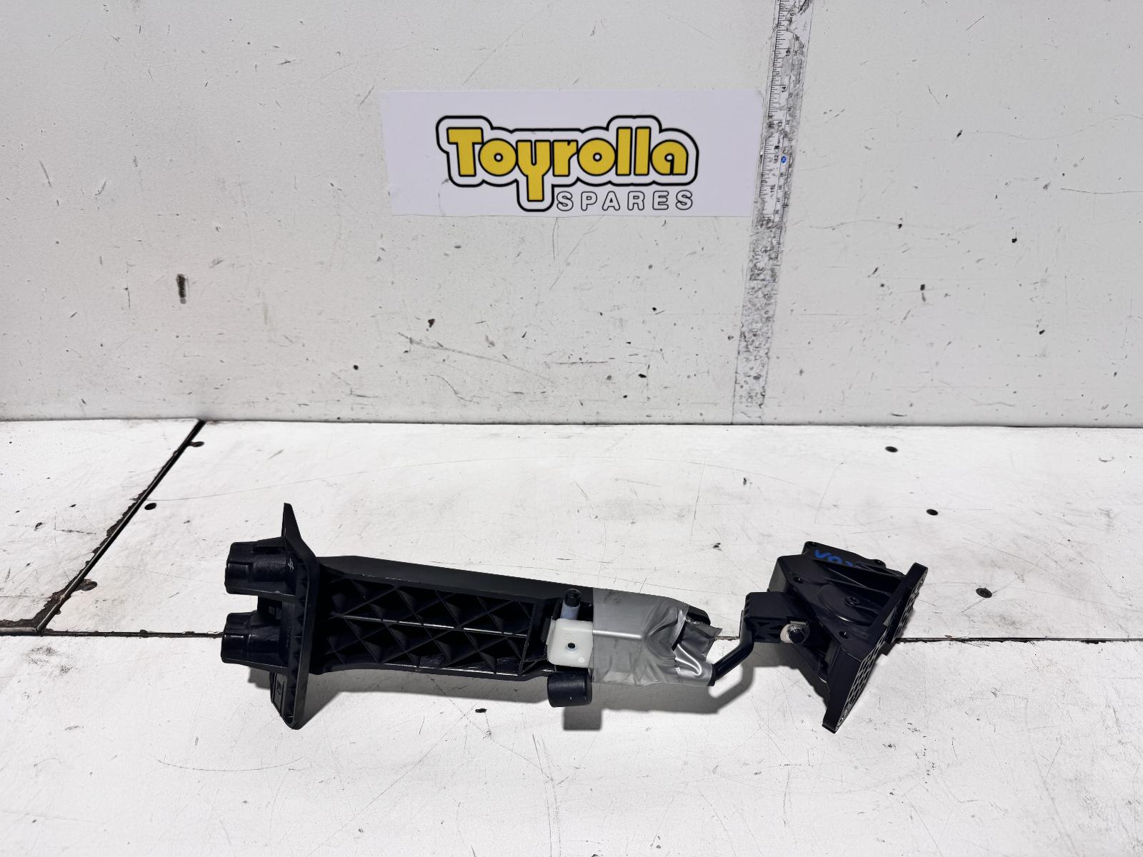 View Auto part Pedal Assembly Lexus Is Series 2015