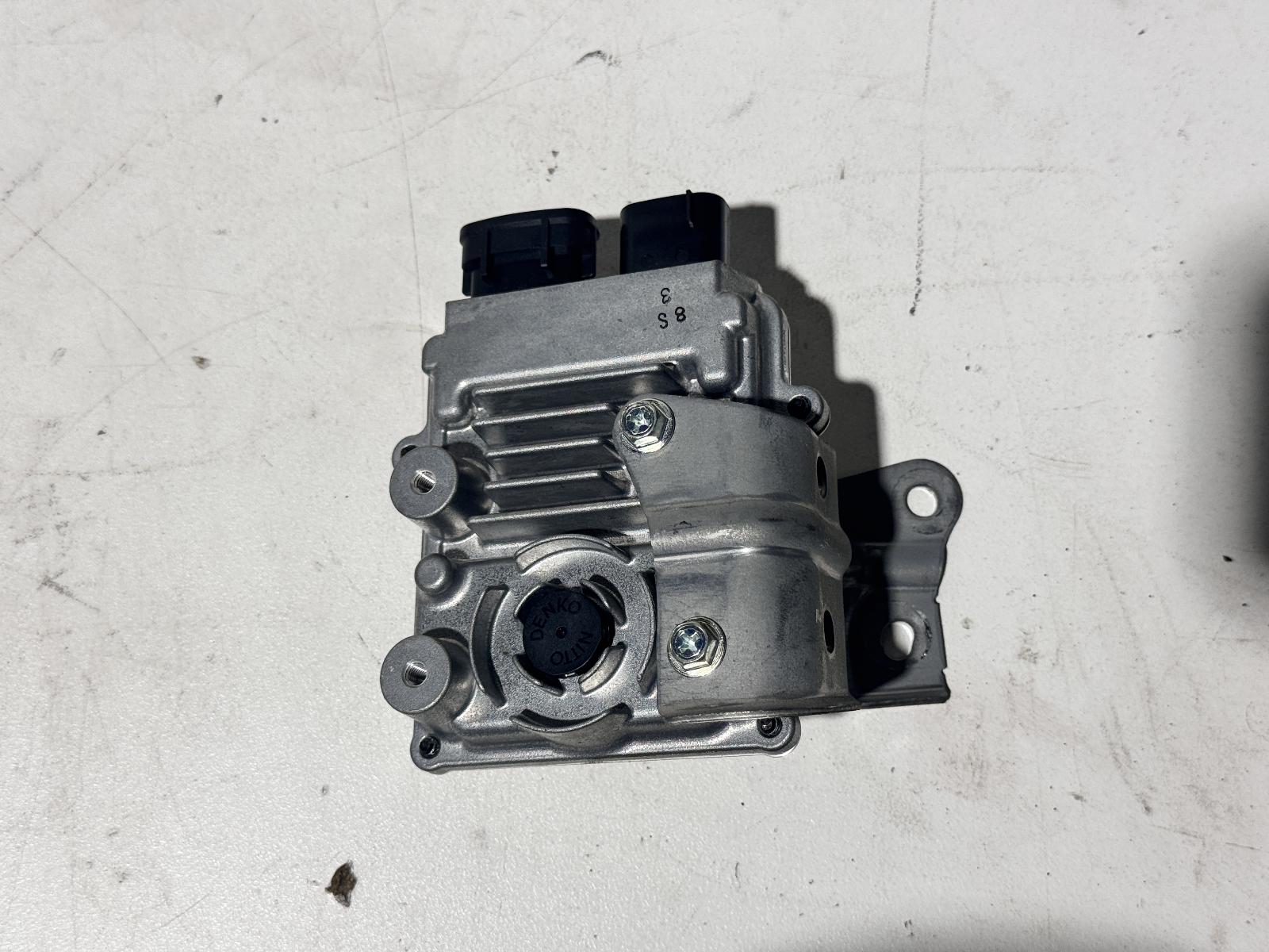 View Auto part Ecu Lexus Is Series 2015