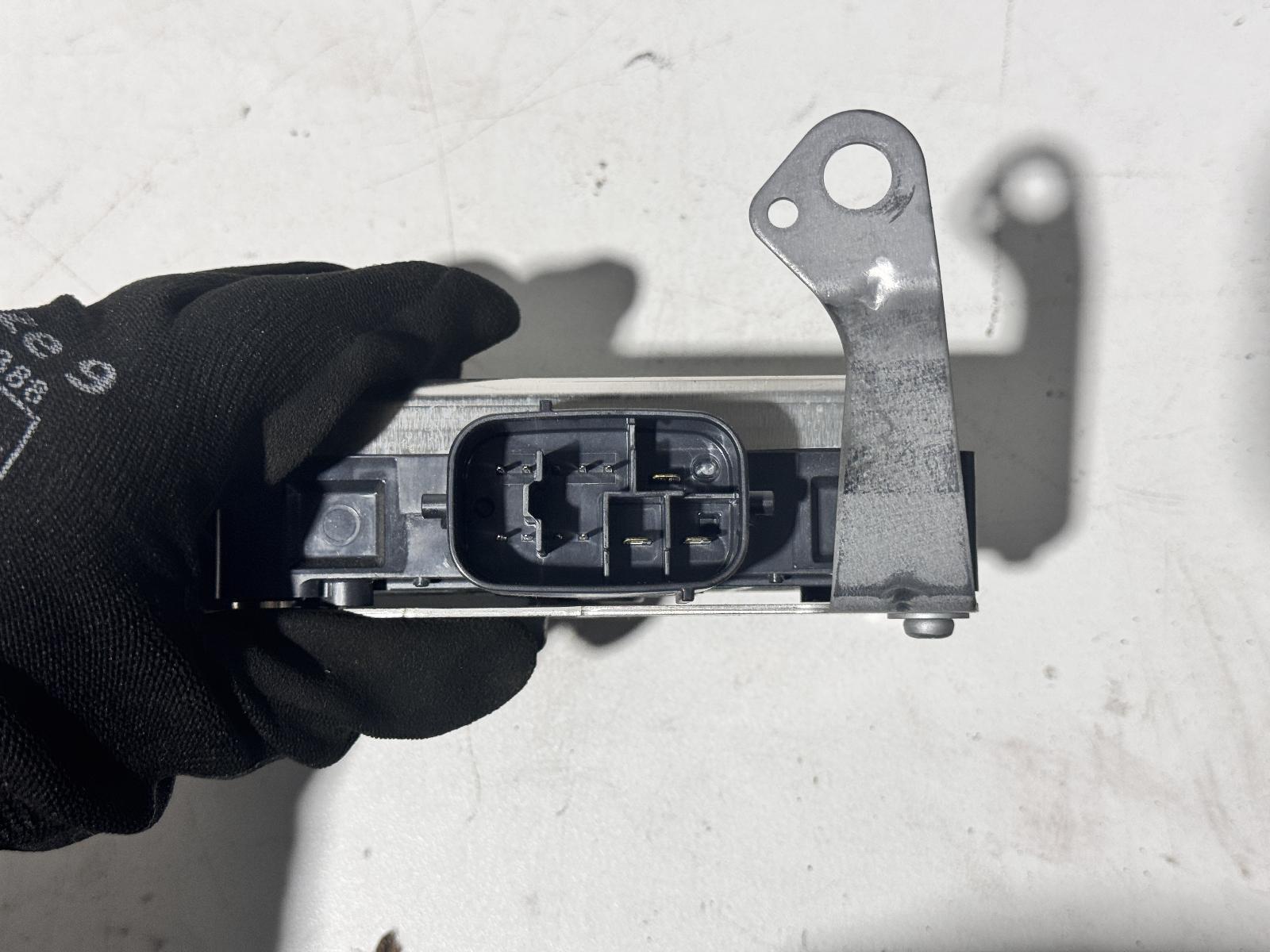View Auto part Ecu Lexus Is Series 2015