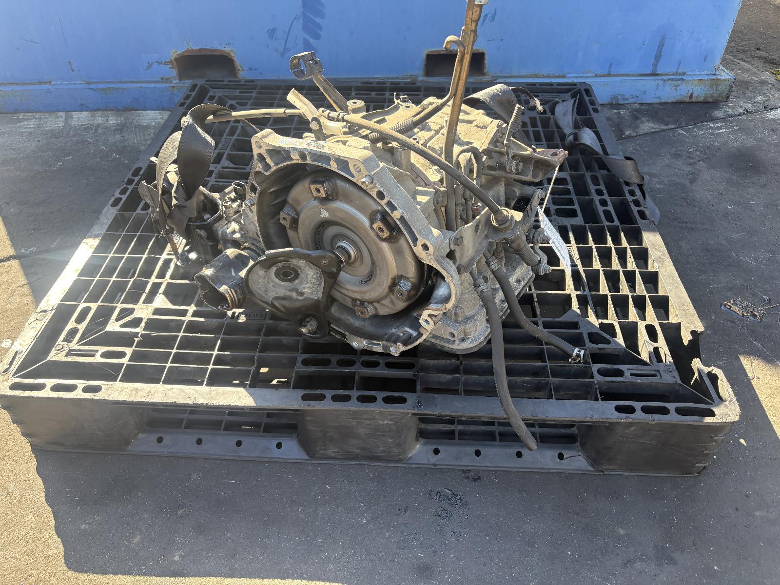 View Auto part Trans/Gearbox Toyota Echo 2004