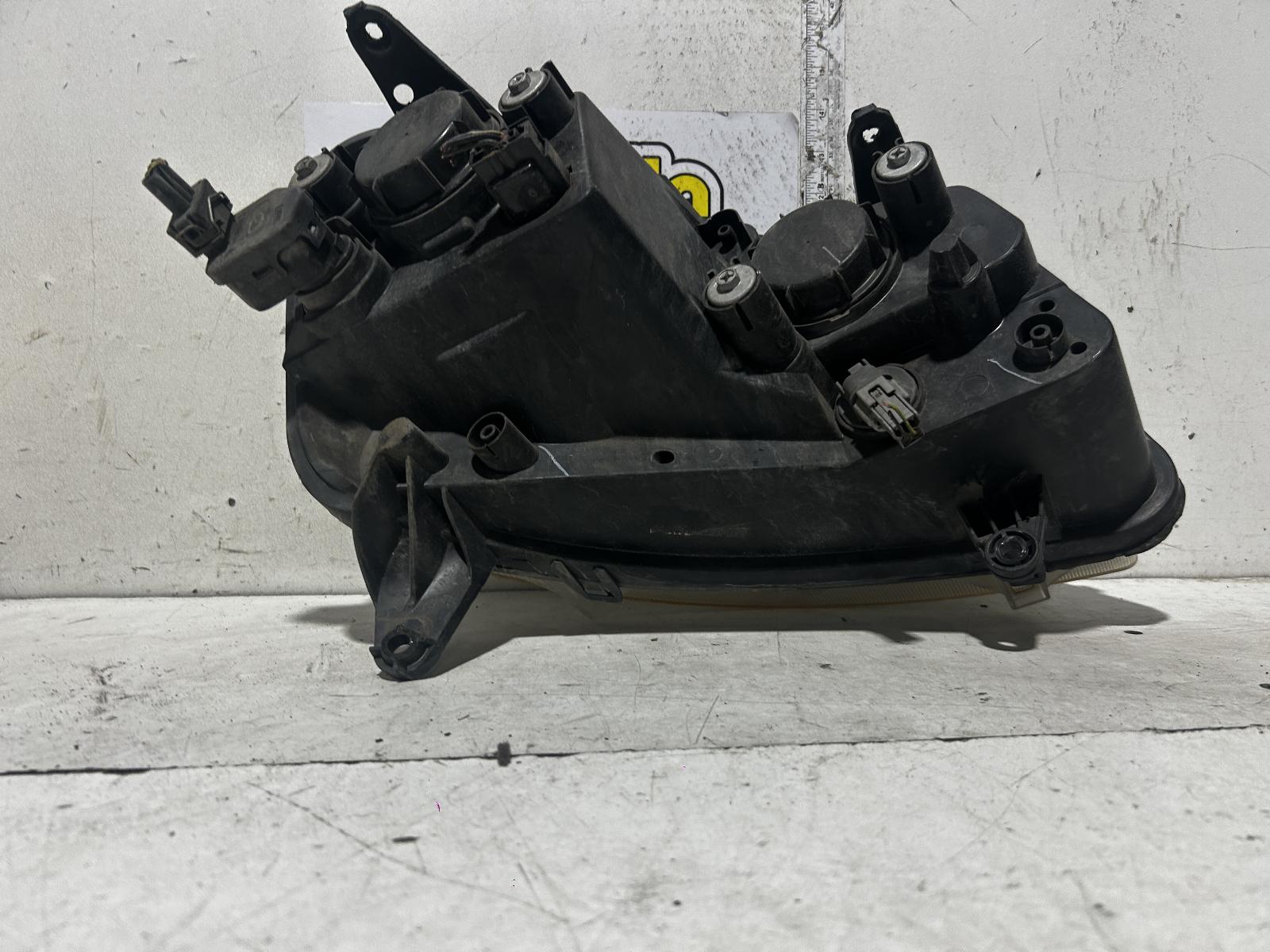 View Auto part Left Headlamp Great Wall V200/v240 2011