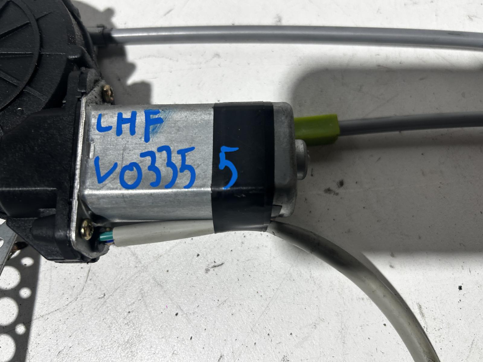 View Auto part Left Front Window Reg/Motor Toyota Echo 2004
