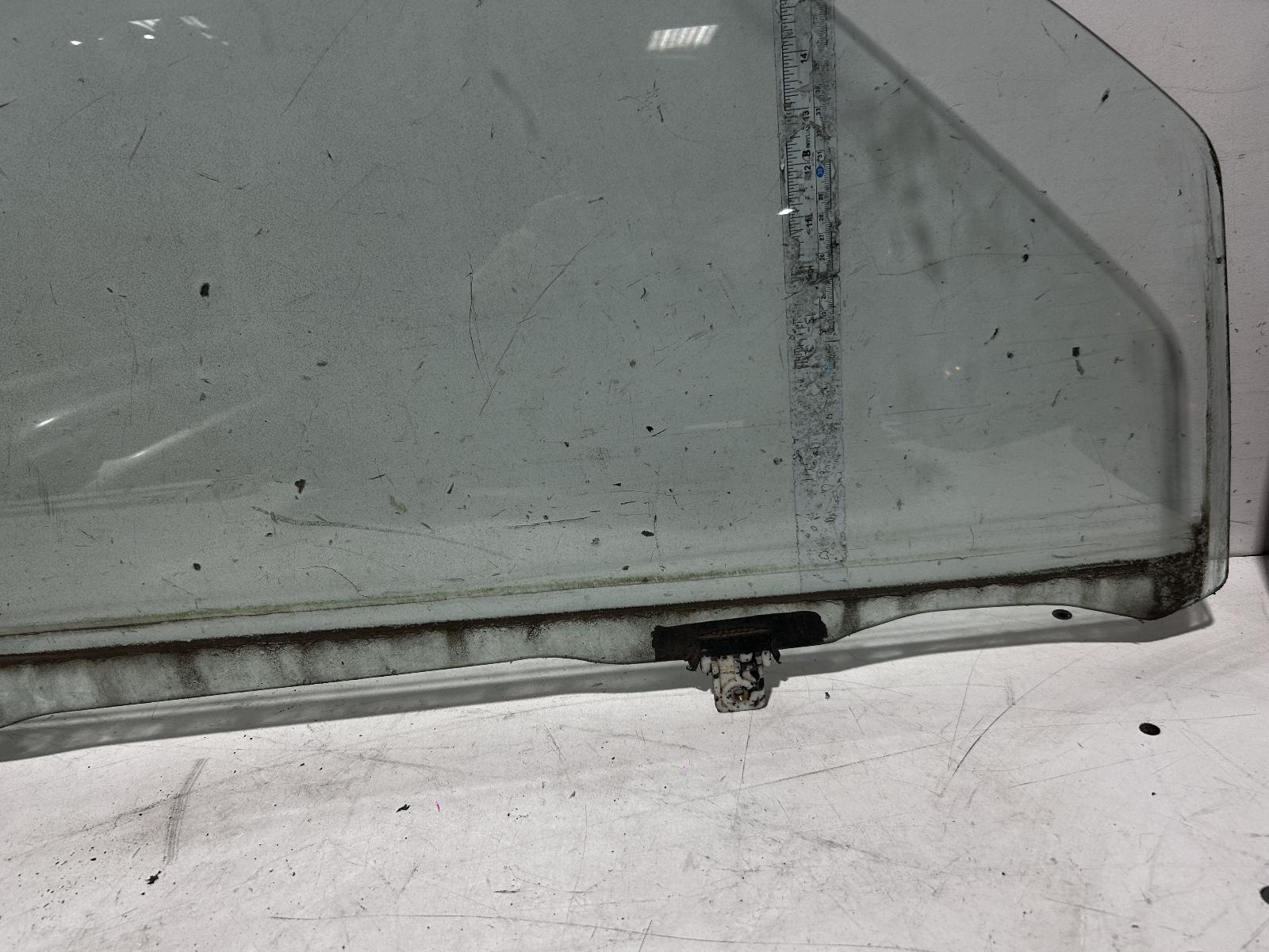 View Auto part Right Front Door Window Great Wall V200/v240 2011