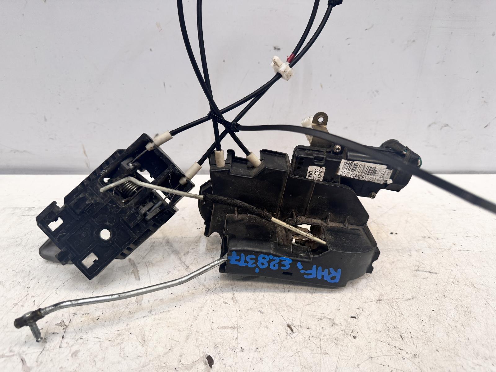 View Auto part Door/Boot/Gate Lock Great Wall V200/v240 2011