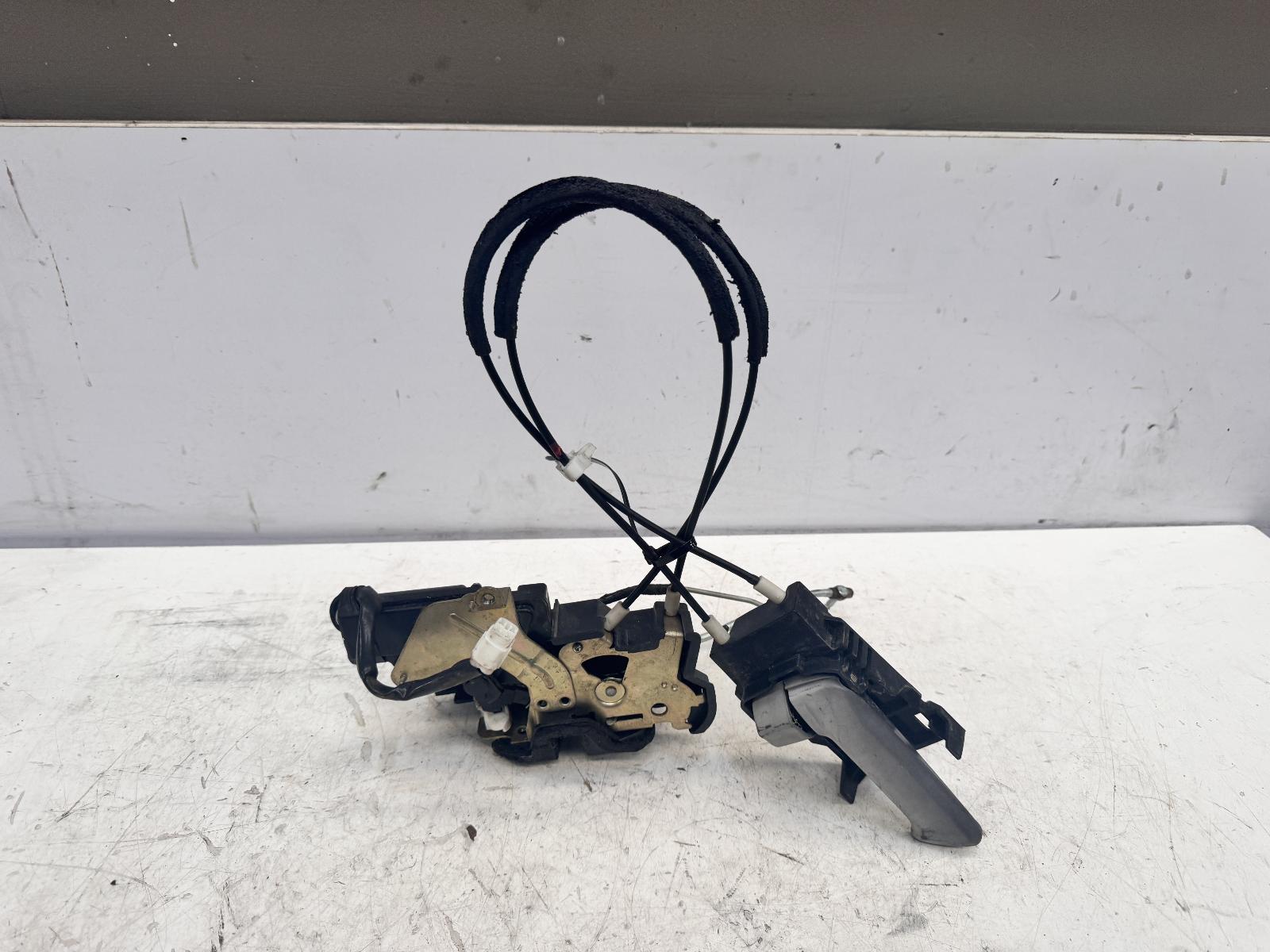 View Auto part Door/Boot/Gate Lock Great Wall V200/v240 2011