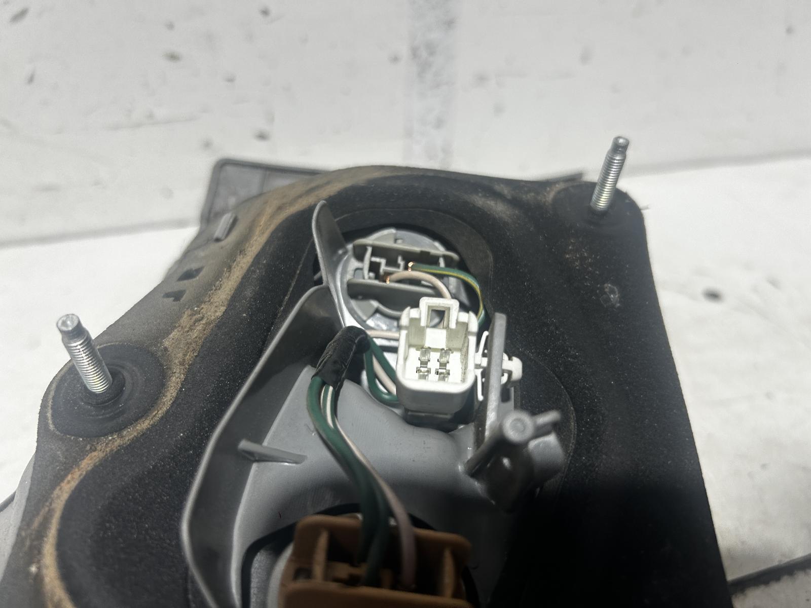 View Auto part Right Taillight Toyota Corolla 2010