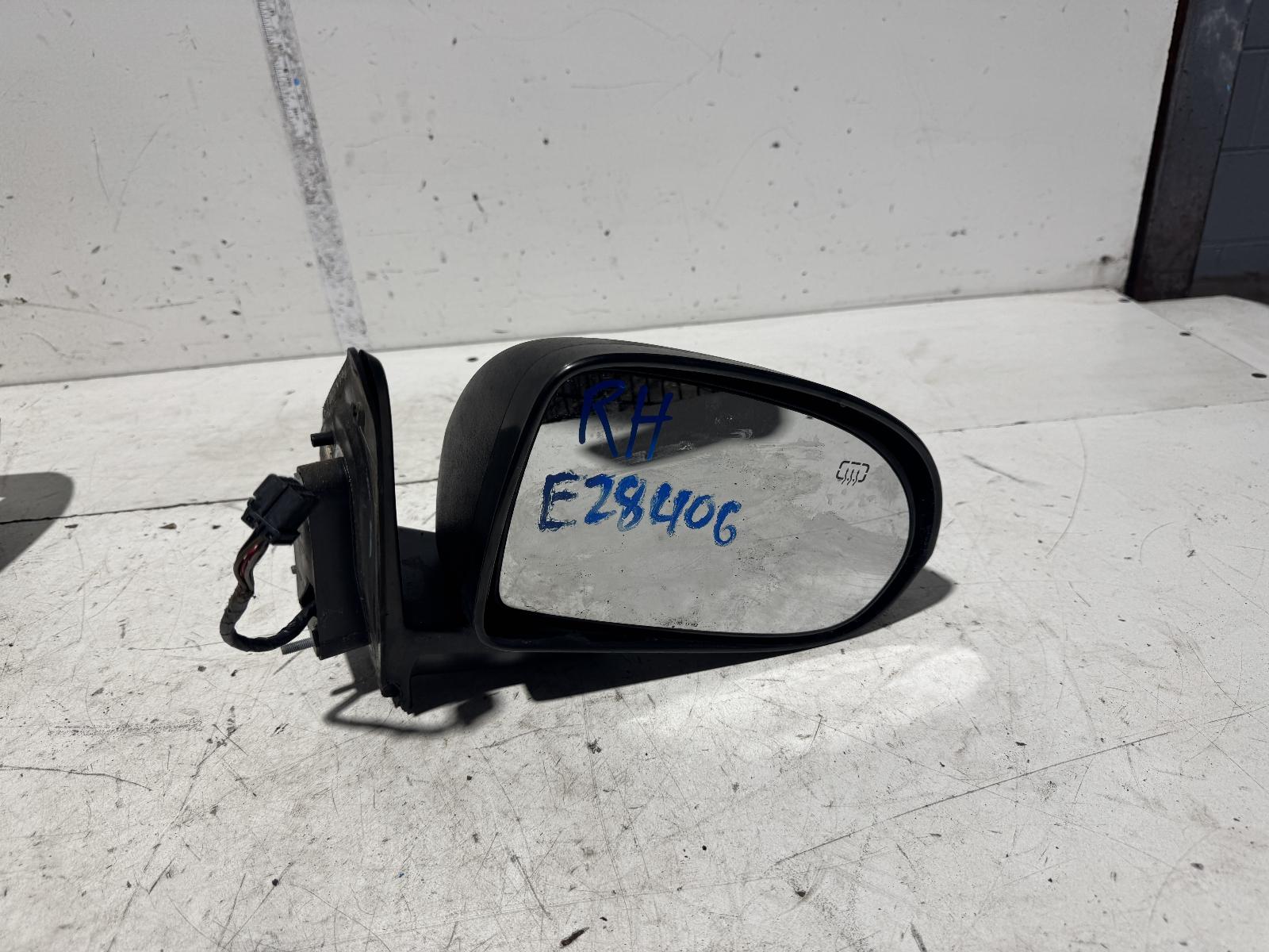 View Auto part Right Door Mirror Jeep Compass 2012