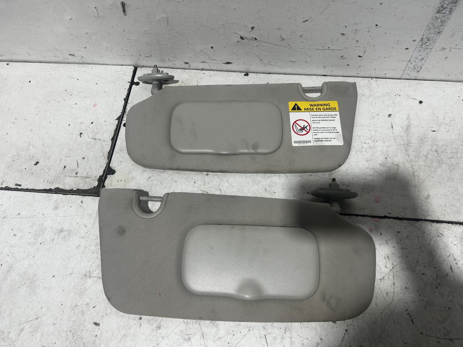 View Auto part Sunvisor Jeep Compass 2012