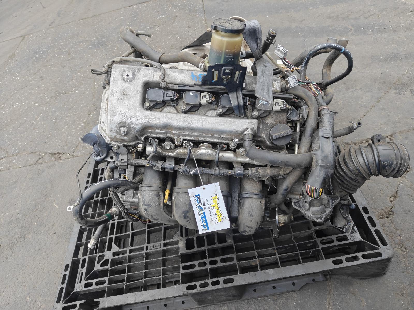 View Auto part Engine Toyota Corolla 2004