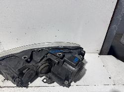 View Auto part Right Headlamp Volkswagen Golf 2010